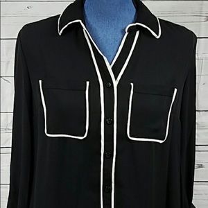 PRICE DROP! Beautiful black top by Relatively